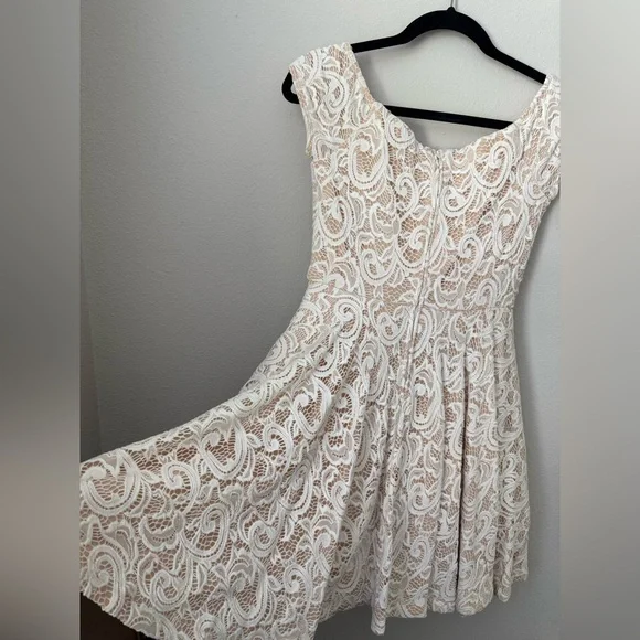 B Darlin Cream Lace Wedding Dress - Picture 3 of 5